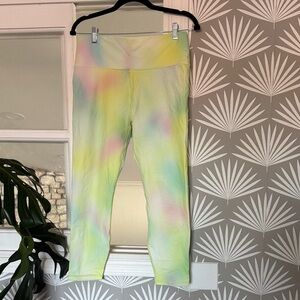 Fabletics Women's Pastel Tie-Dye Leggings